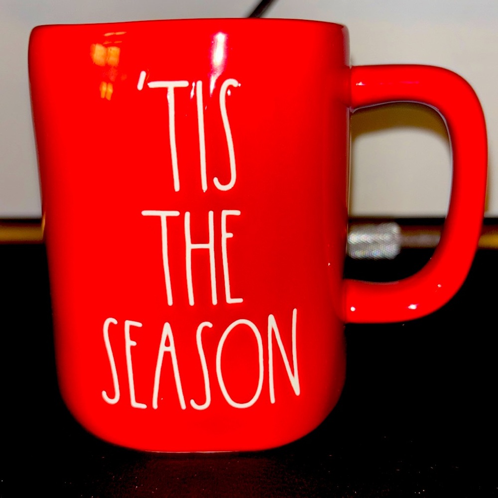 RAE DUNN ‘TIS THE SEASON MUG